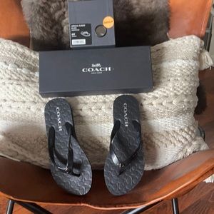 Coach Abigail Flip Flop (black)